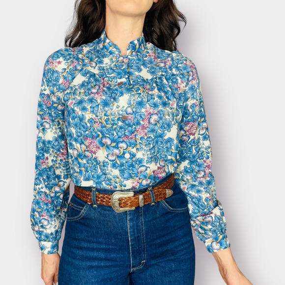 70s Pykettes Blue and Purple Floral Blouse - Picture 2 of 8